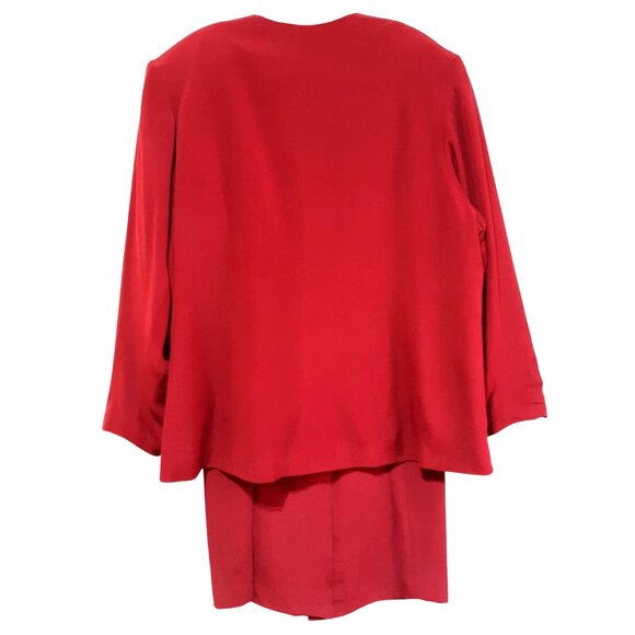 Merlot Red Two-Piece Women 22W Suit Set with Laser Cut Blazer & High-Waisted Ski - Picture 4 of 9